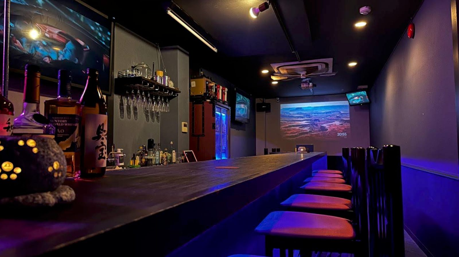 Bar 業 店内写真